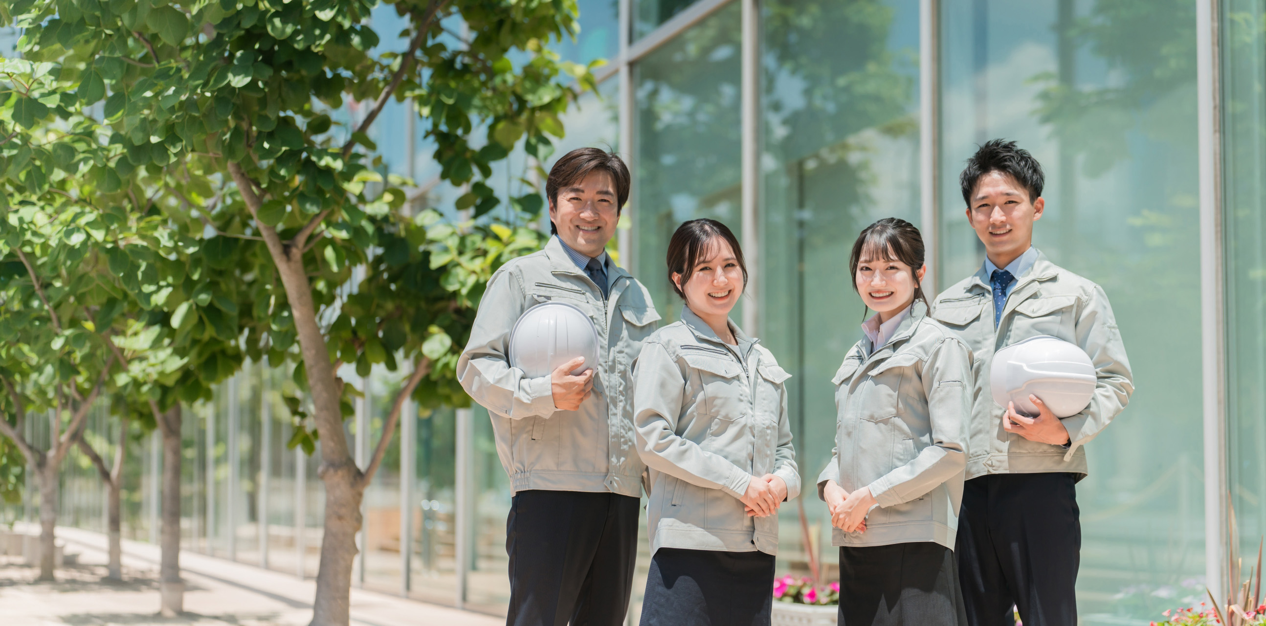 作業服を着たスタッフ